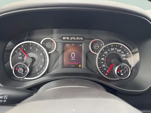 New 2026 RAM 1500 4x4 Crew Cab image 12