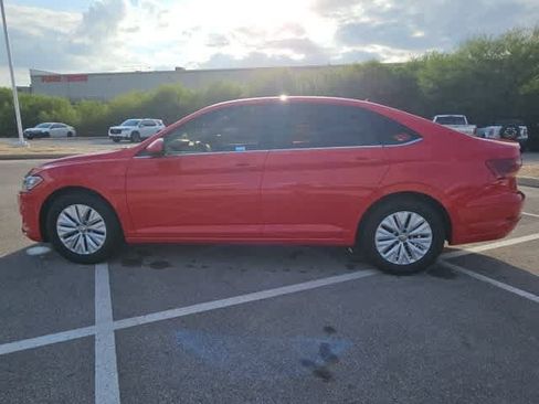 Used 2019 Volkswagen Jetta S image 8