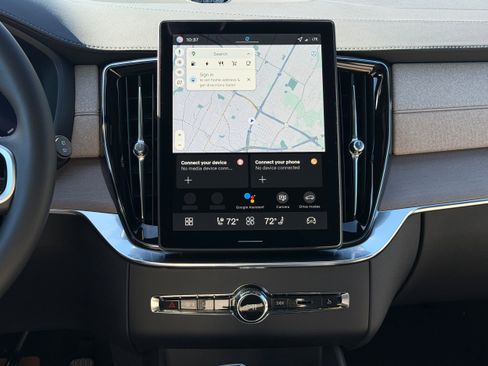 New 2026 Volvo XC90 T8 Ultra w/ Lounge Package image 12