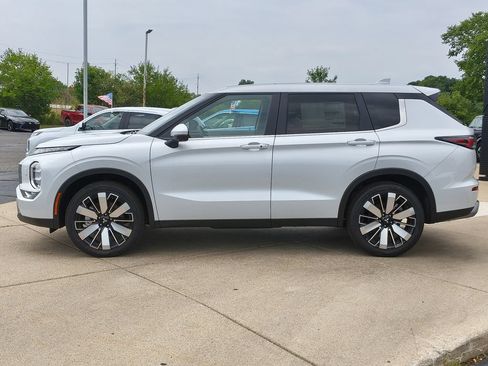 New 2026 Mitsubishi Outlander SE AWD/4WD image 20