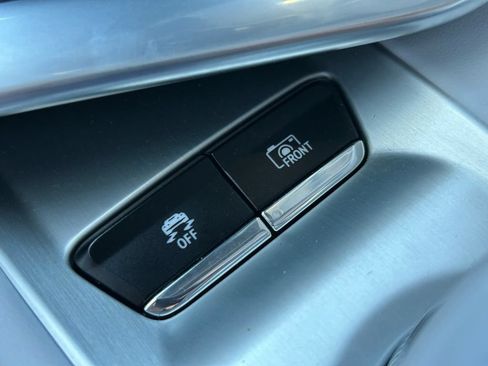 Used 2025 Chevrolet Corvette Stingray Premium Cpe w/ 3LT RWD image 33