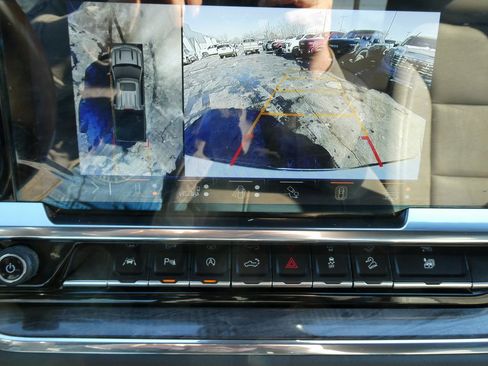 Used 2024 Chevrolet Silverado 1500 LTZ w/ Z71 Off-Road Package image 28