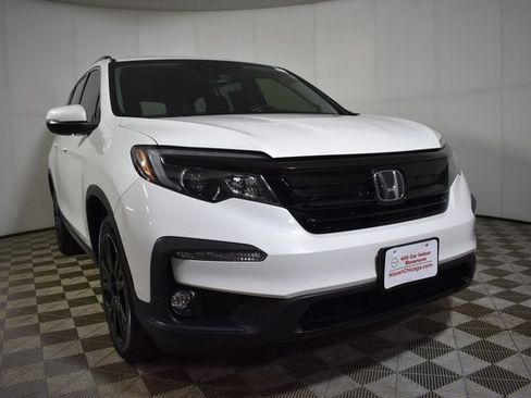Used 2022 Honda Pilot Special Edition image 3
