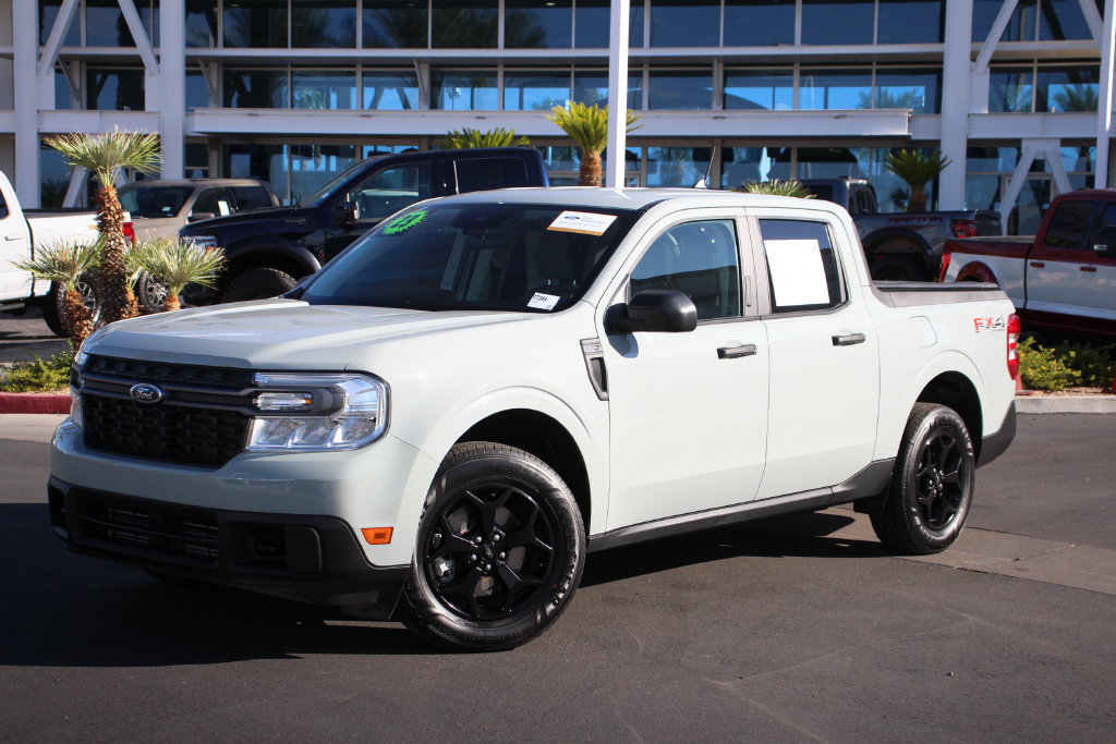 Certified 2023 Ford Maverick XLT w/ Equipment Group 300A Standard AWD/4WD image 1