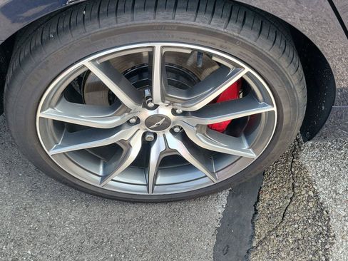 Used 2020 Genesis G70 3.3T RWD image 5