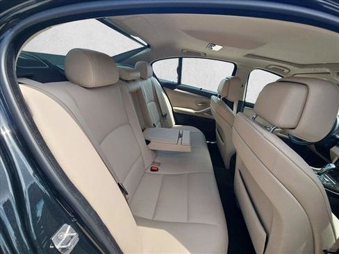 Used 2011 BMW 528i Sedan RWD image 19