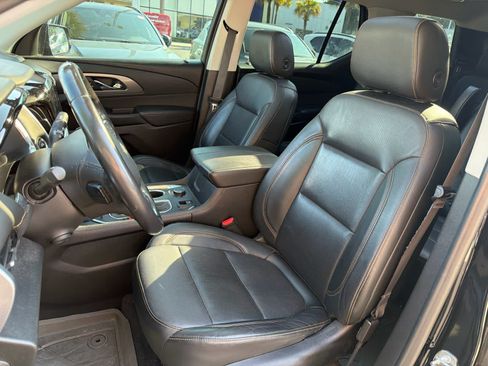 Used 2019 Chevrolet Traverse Premier w/ Redline Edition FWD image 26