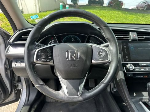 Used 2018 Honda Civic EX-T image 12