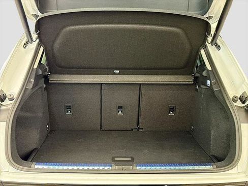 New 2026 Audi Q3 quattro 2.0T AWD/4WD image 21