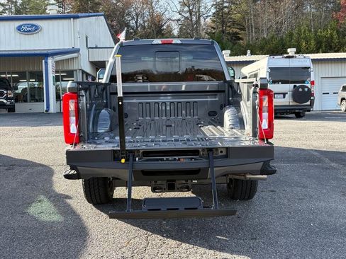 New 2026 Ford F250 XL w/ STX Appearance Package AWD/4WD image 23