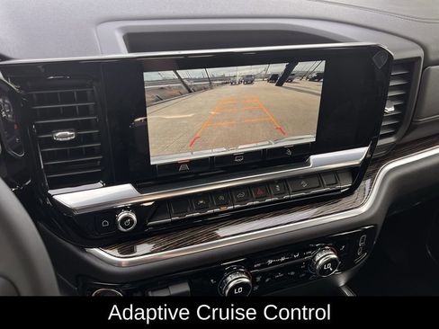 New 2026 GMC Sierra 1500 Elevation image 14