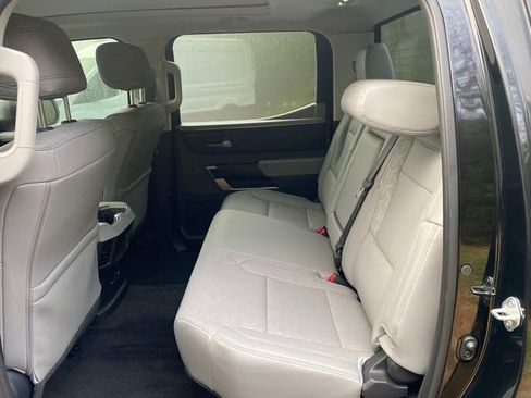 Used 2024 Toyota Tundra Limited w/ TRD Off-Road Package image 9