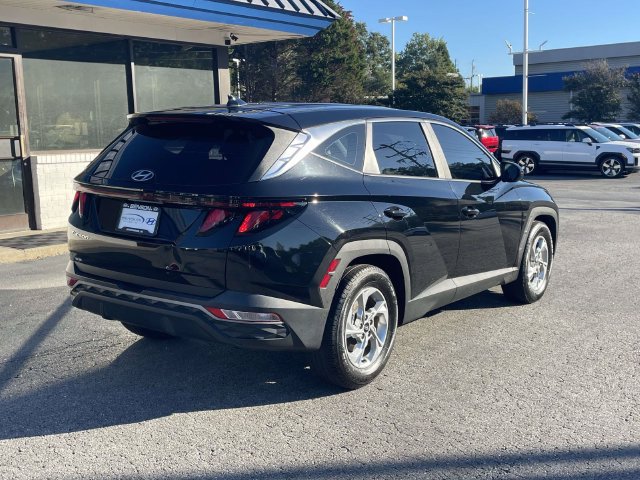 Used 2023 Hyundai Tucson SE FWD image 6