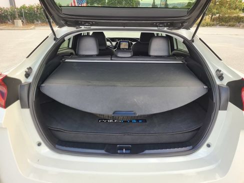 Used 2020 Toyota Prius Prime XLE w/ Carpet Mat Package FWD image 10