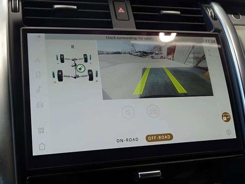 Used 2022 Land Rover Discovery HSE R-Dynamic image 30