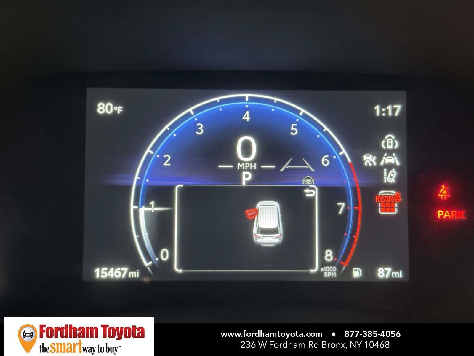 Used 2024 Toyota Grand Highlander AWD image 27