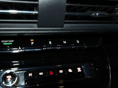 Used 2024 Lincoln Corsair Grand Touring w/ Equipment Group 301A image 17