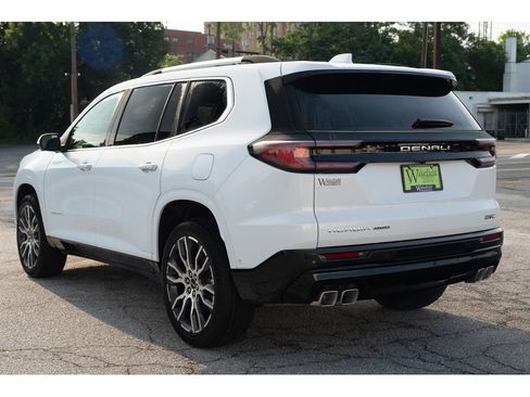 New 2026 GMC Acadia Denali Ultimate w/ LPO, Floor Liner Package AWD/4WD image 6