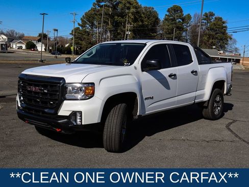Used 2022 GMC Canyon AT4 w/ Driver Alert Package image 3