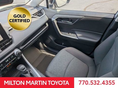 Certified 2024 Toyota RAV4 XLE FWD image 17