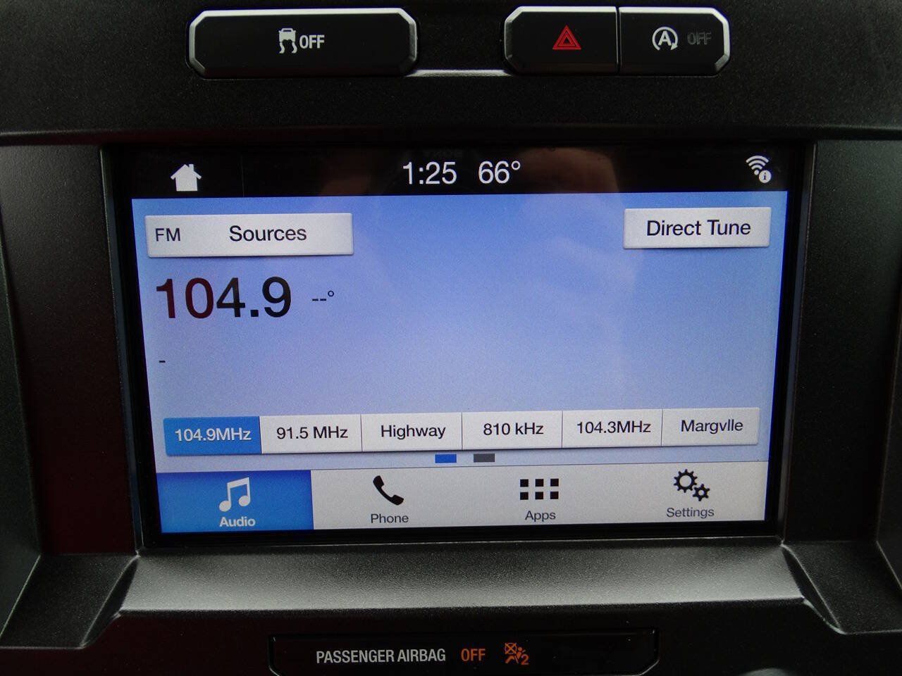 Used 2019 Ford F150 4x4 SuperCrew XLT w/ Equipment Group 301A Mid image 19