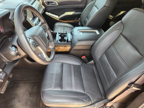 Used 2015 GMC Yukon Denali w/ Enhanced Security Package AWD/4WD image 10