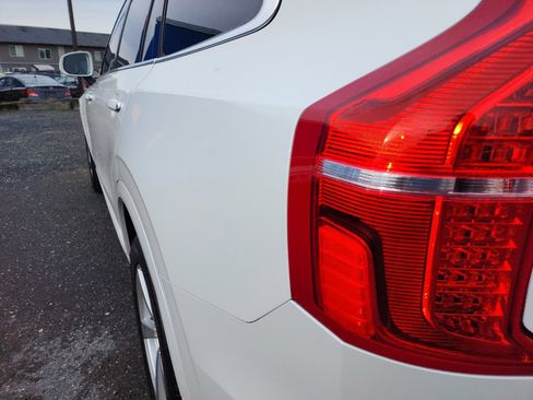 Used 2016 Volvo XC90 T5 Momentum image 36