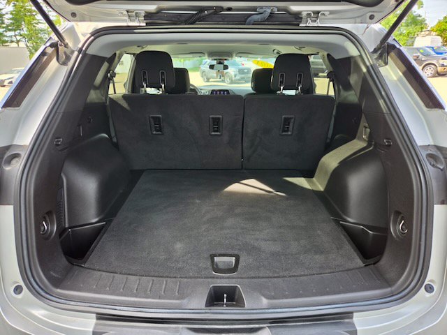Used 2021 Chevrolet Blazer LT FWD image 6