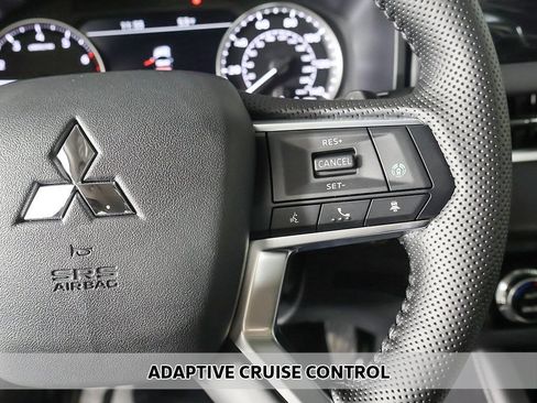 New 2026 Mitsubishi Outlander AWD image 6