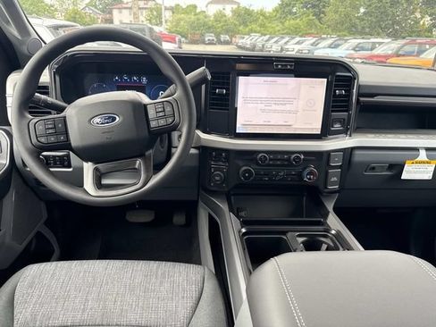New 2026 Ford F350 XLT w/ XLT Premium Package AWD/4WD image 5