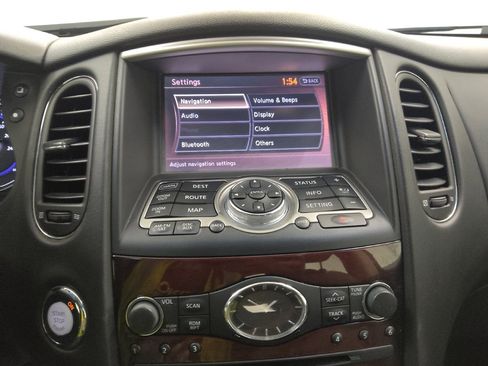 Used 2017 INFINITI QX50 2WD w/ Premium Plus Package image 25
