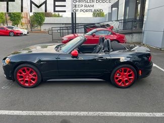 Used 2019 FIAT 124 Spider Abarth w/ Convenience Group RWD video 1