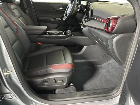 Used 2025 Chevrolet Equinox RS w/ Safety and Technology Package AWD/4WD image 23