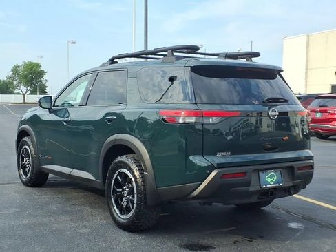 Used 2025 Nissan Pathfinder Rock Creek AWD/4WD image 7
