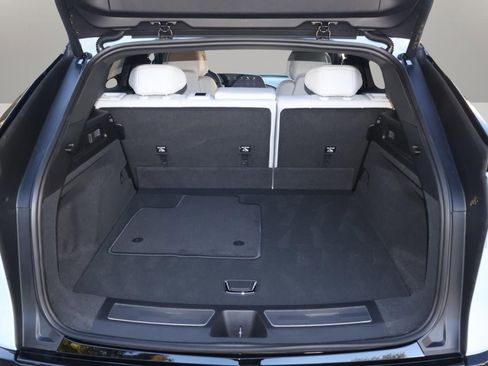 New 2026 Cadillac Lyriq Sport image 17