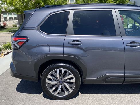 Certified 2025 Subaru Forester Touring AWD/4WD image 6