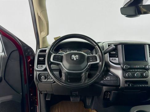 Used 2020 RAM 2500 Big Horn w/ Level 1 Equipment Group AWD/4WD image 19