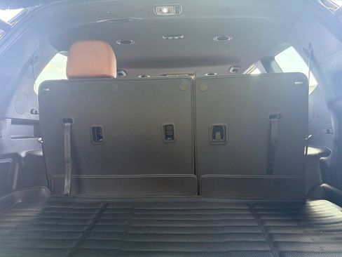 Used 2025 Kia Telluride EX X-Line AWD/4WD image 5