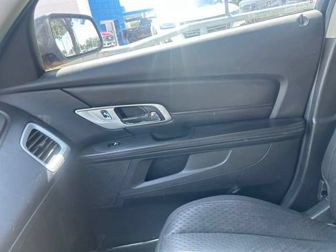 Used 2015 GMC Terrain SLE FWD image 9