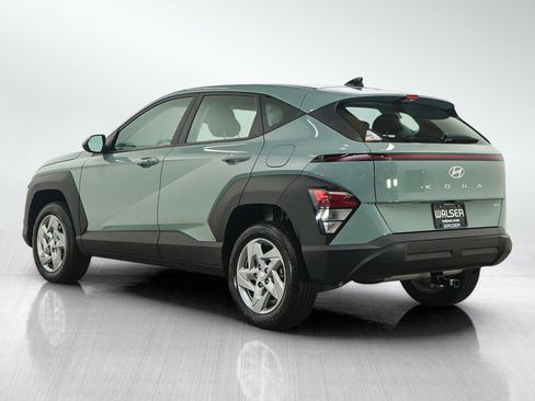 Used 2025 Hyundai Kona SE AWD/4WD image 3