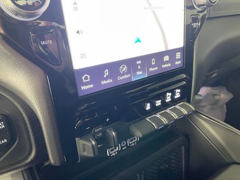 Used 2025 RAM 2500 Power Wagon image 8