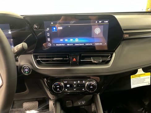 New 2026 Chevrolet TrailBlazer LT AWD/4WD image 22