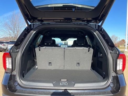 New 2026 Ford Explorer ST image 15