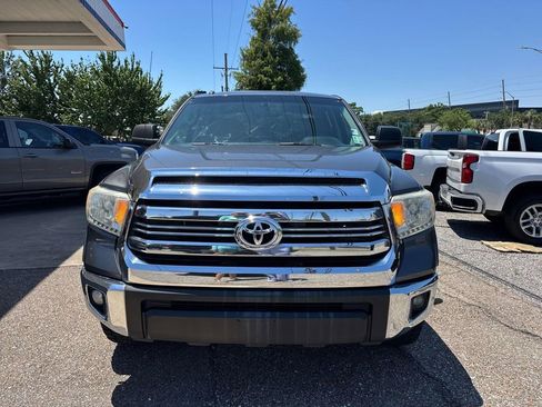 Used 2016 Toyota Tundra SR5 w/ SR5 Upgrade Package RWD image 2