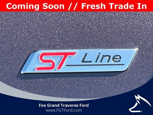 Certified 2023 Ford Escape ST-Line Select w/ Tech Pack #2 AWD/4WD image 2