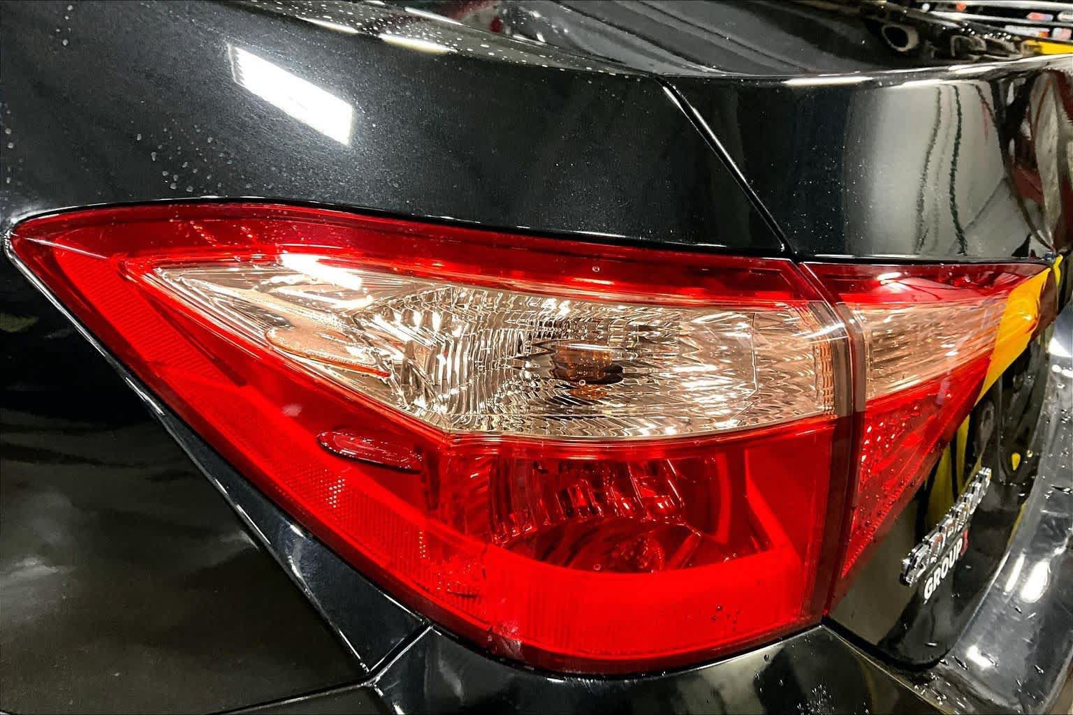 Used 2019 Toyota Corolla LE w/ Carpet Mat Package (TMS) FWD image 26