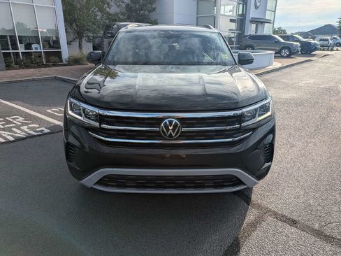 Certified 2022 Volkswagen Atlas Cross Sport SE FWD image 10