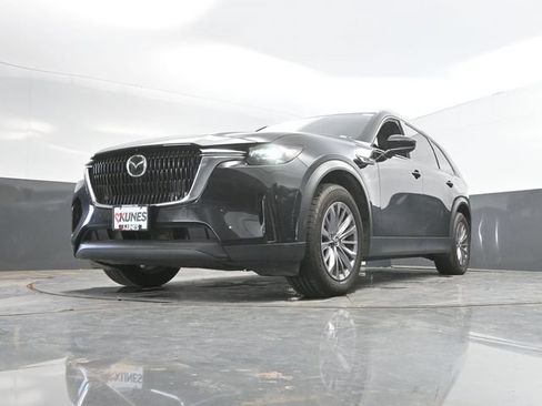 Used 2025 MAZDA CX-90 3.3 Turbo w/ Preferred Package AWD/4WD image 52