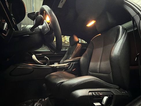 Used 2017 BMW 230i Coupe RWD image 5