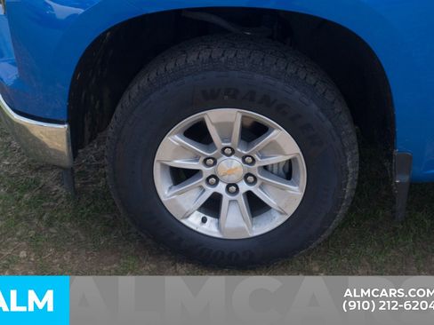 Used 2025 Chevrolet Silverado 1500 LT image 14